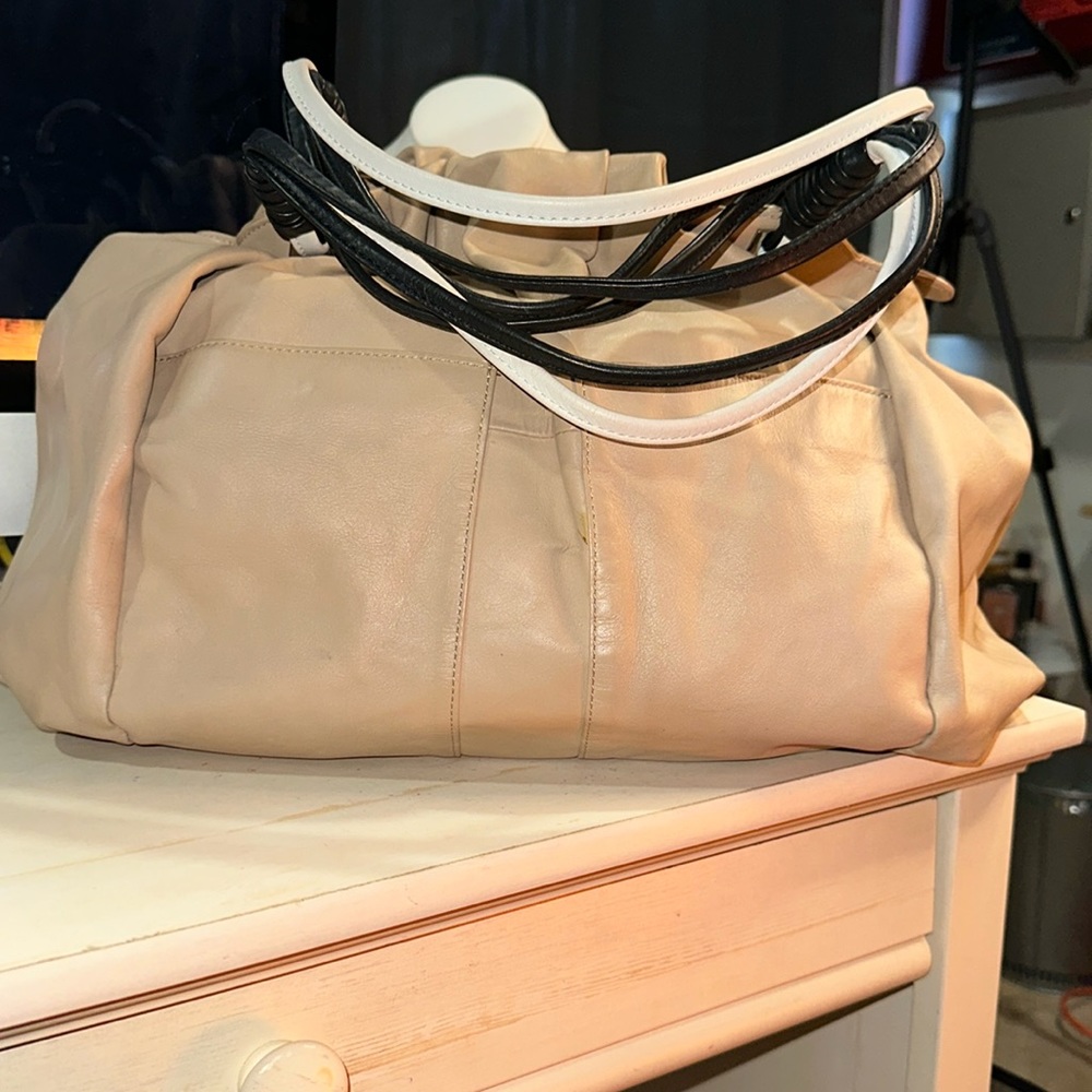 new without tags-  l.a.m.p. - gwen stepanie hobo bag